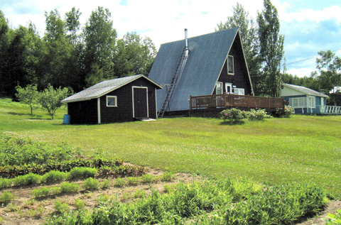 Cottage & shed for sale in Doaktown, NB